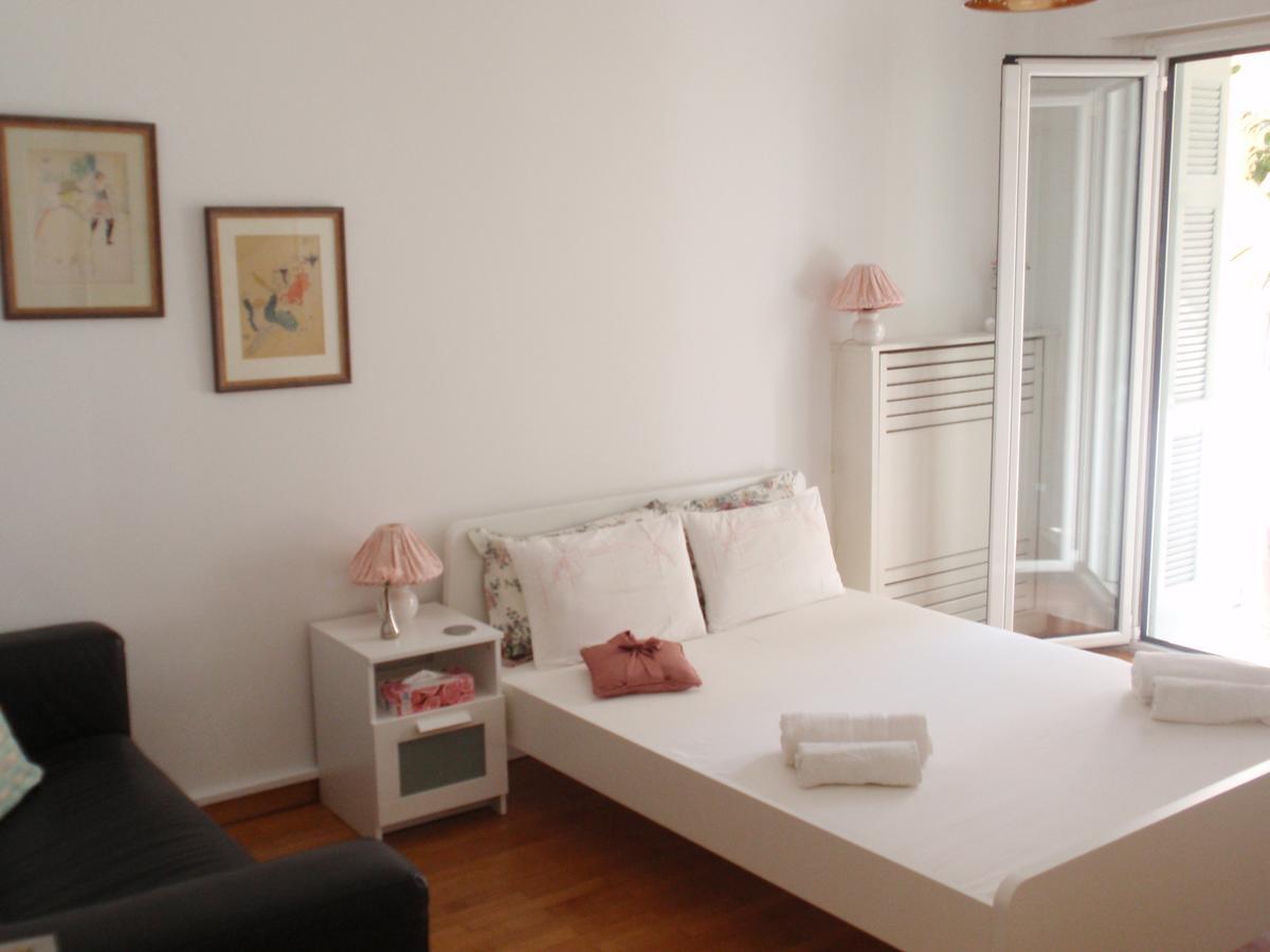 Areos Apartment Athena Bagian luar foto